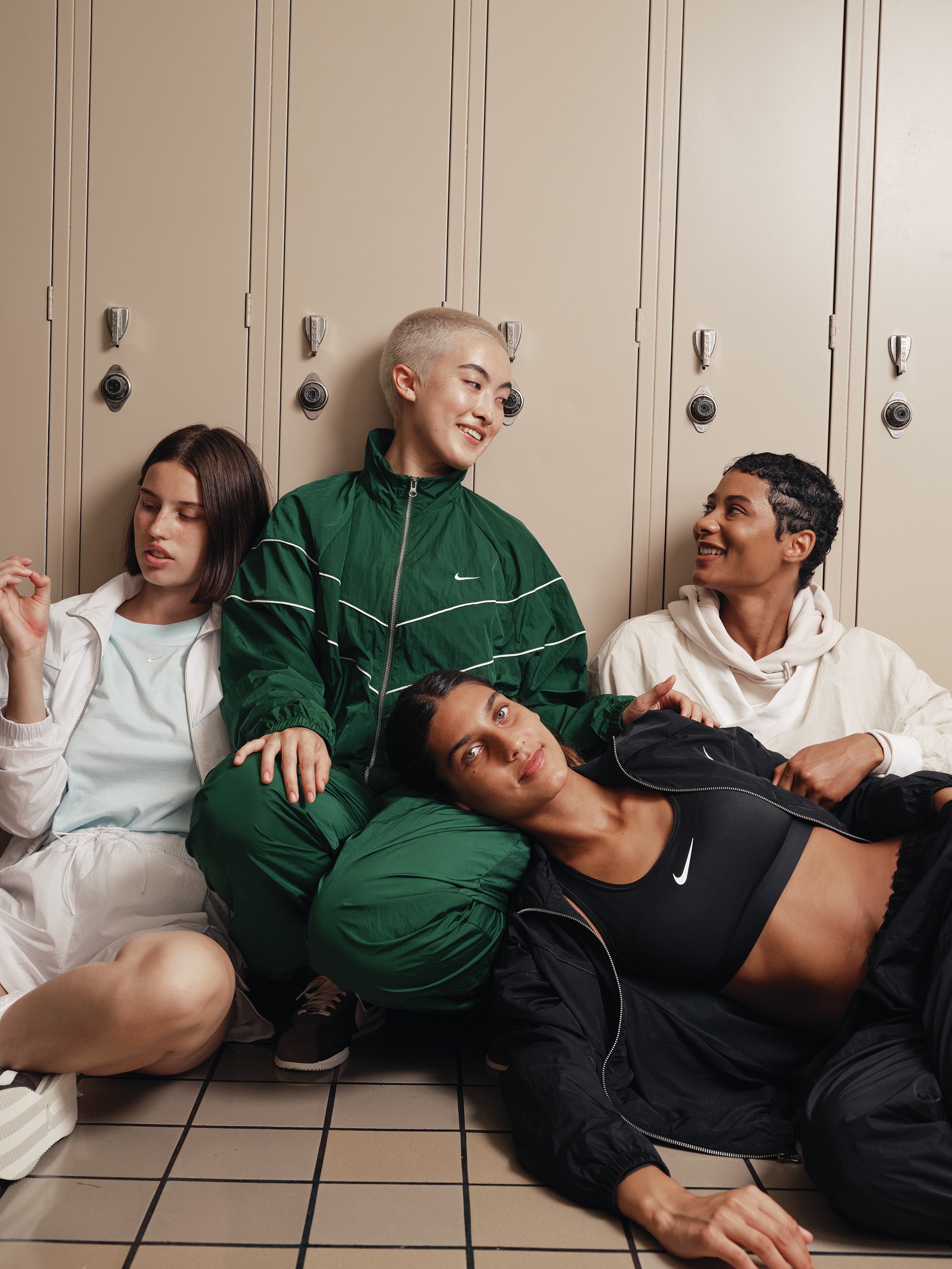 The Nike Homme Team – HOMMEGIRLS