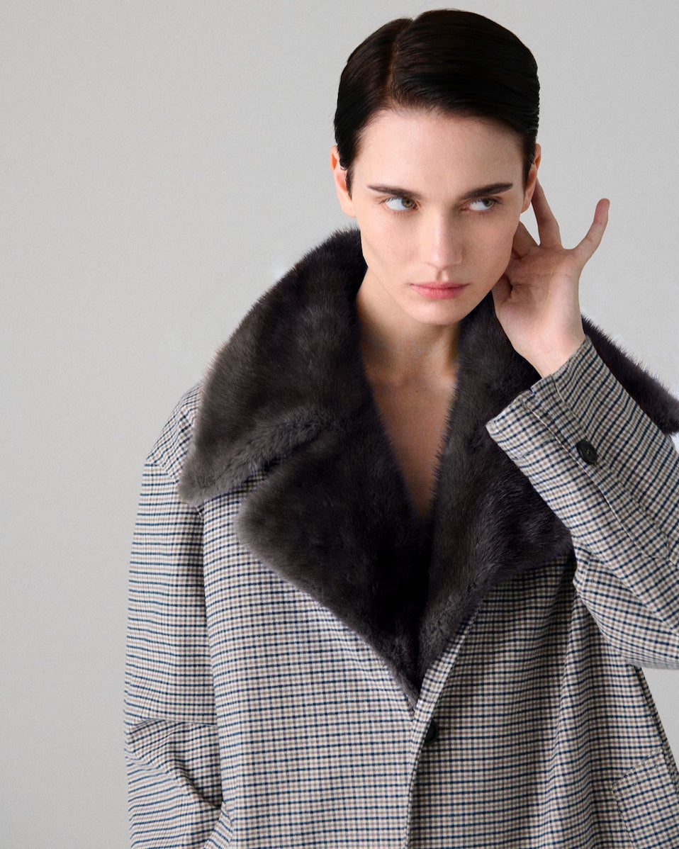 Mac Coat with Shearling Collar in Check Plaid