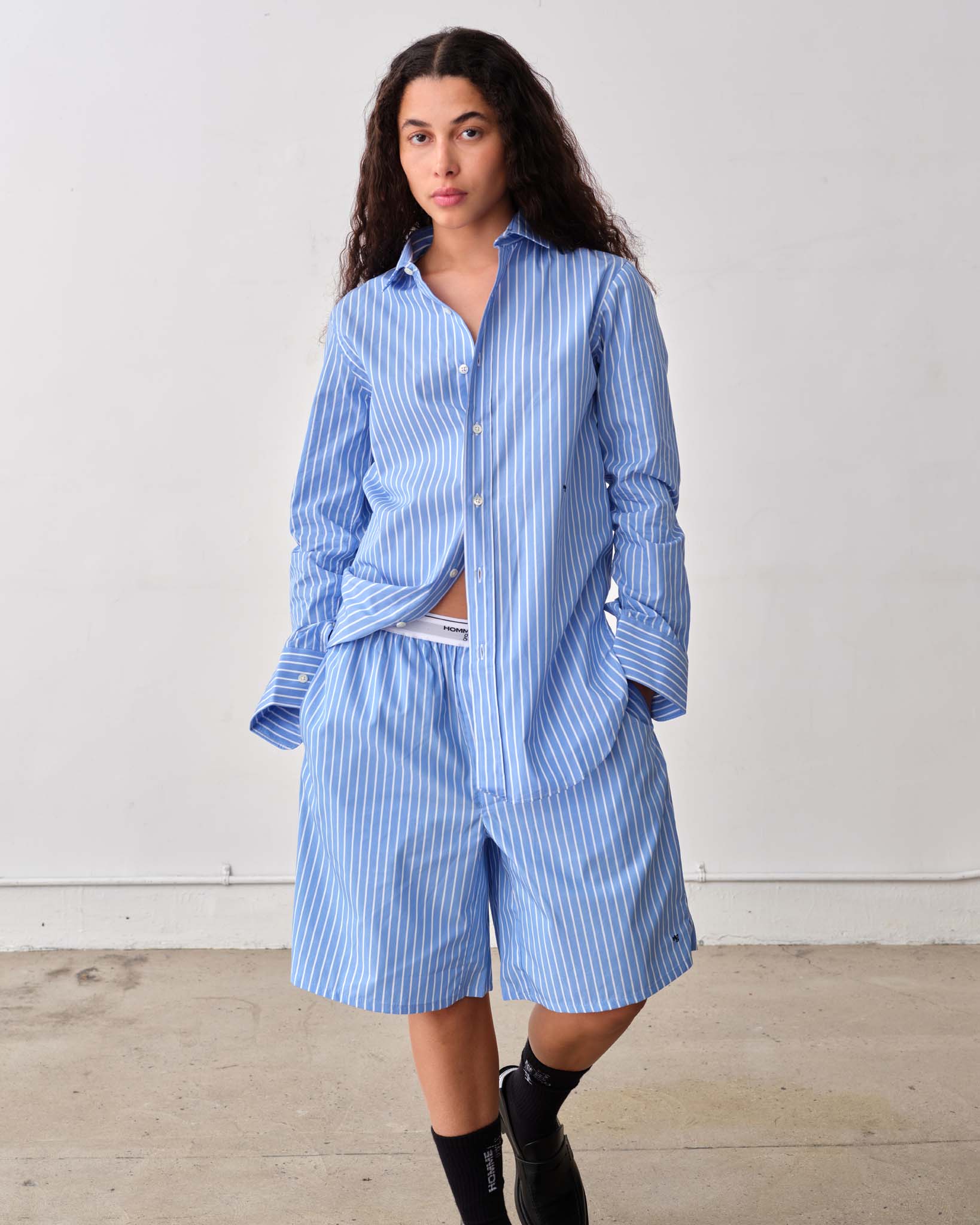 Short HOMMEGIRLS Woman color Blue