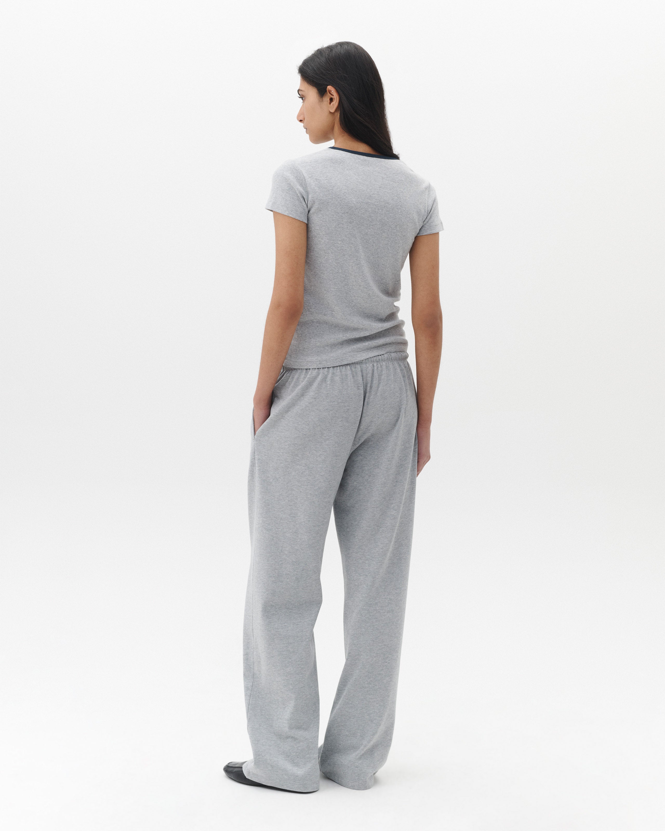 HOMMEGIRLS X Fruit of the Loom Ringer Tee in Heather Gray