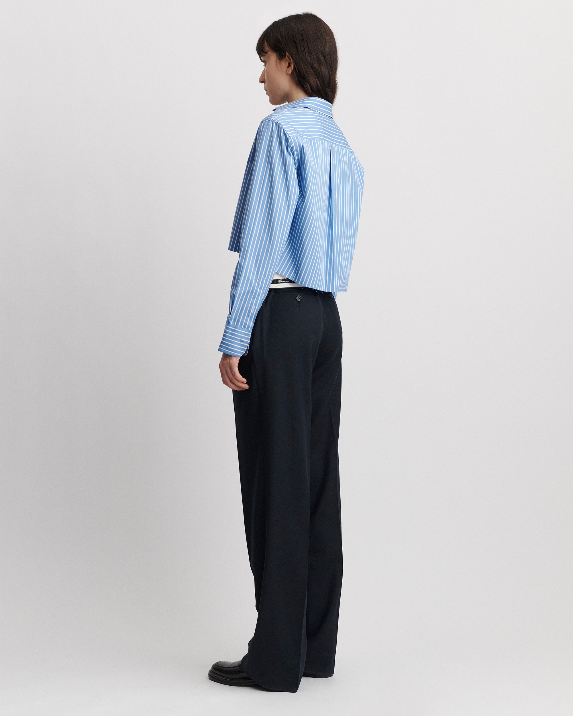 HommeGirls Cropped Shirt in Classic Stripe