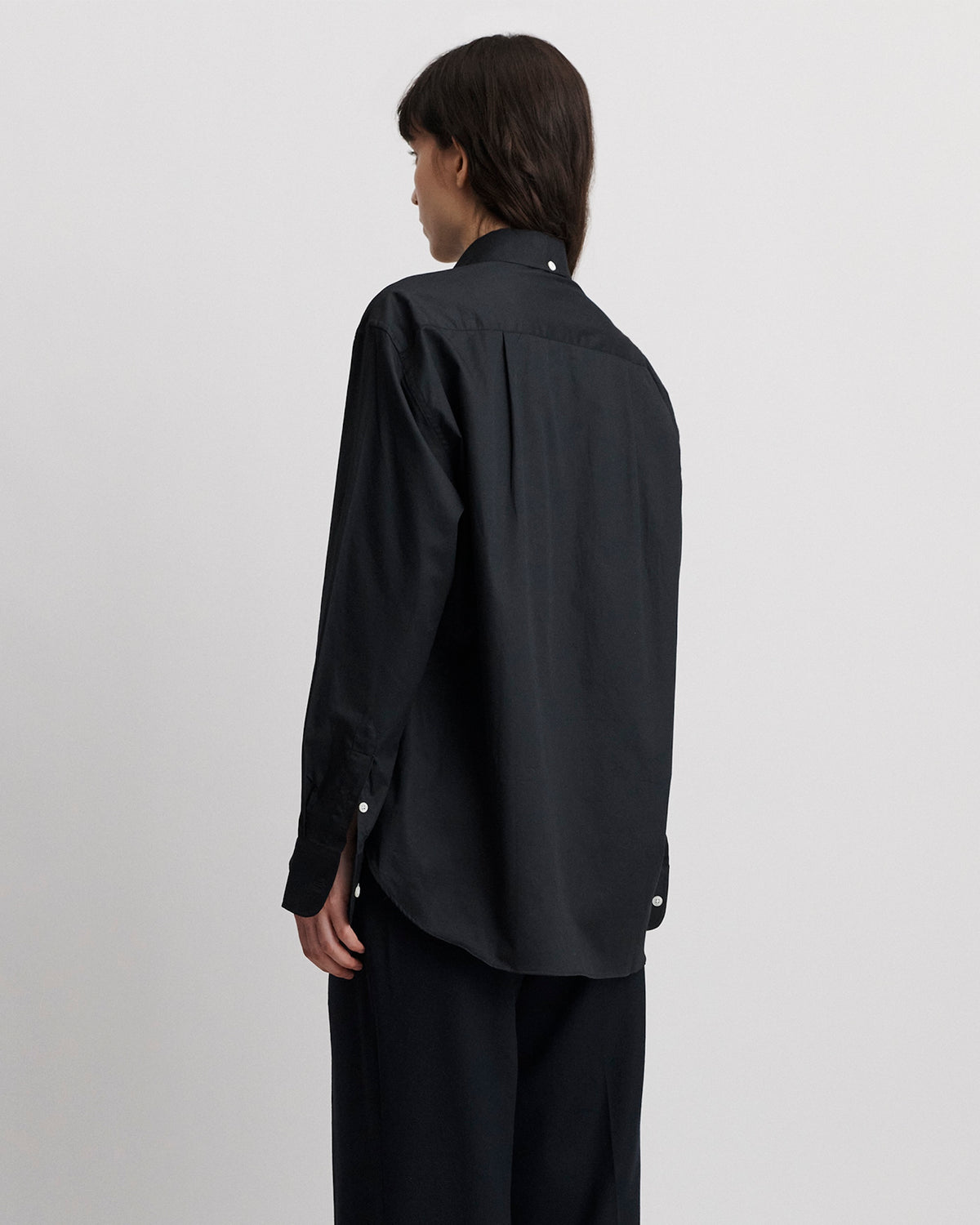 Oxford Shirt in Black Poplin