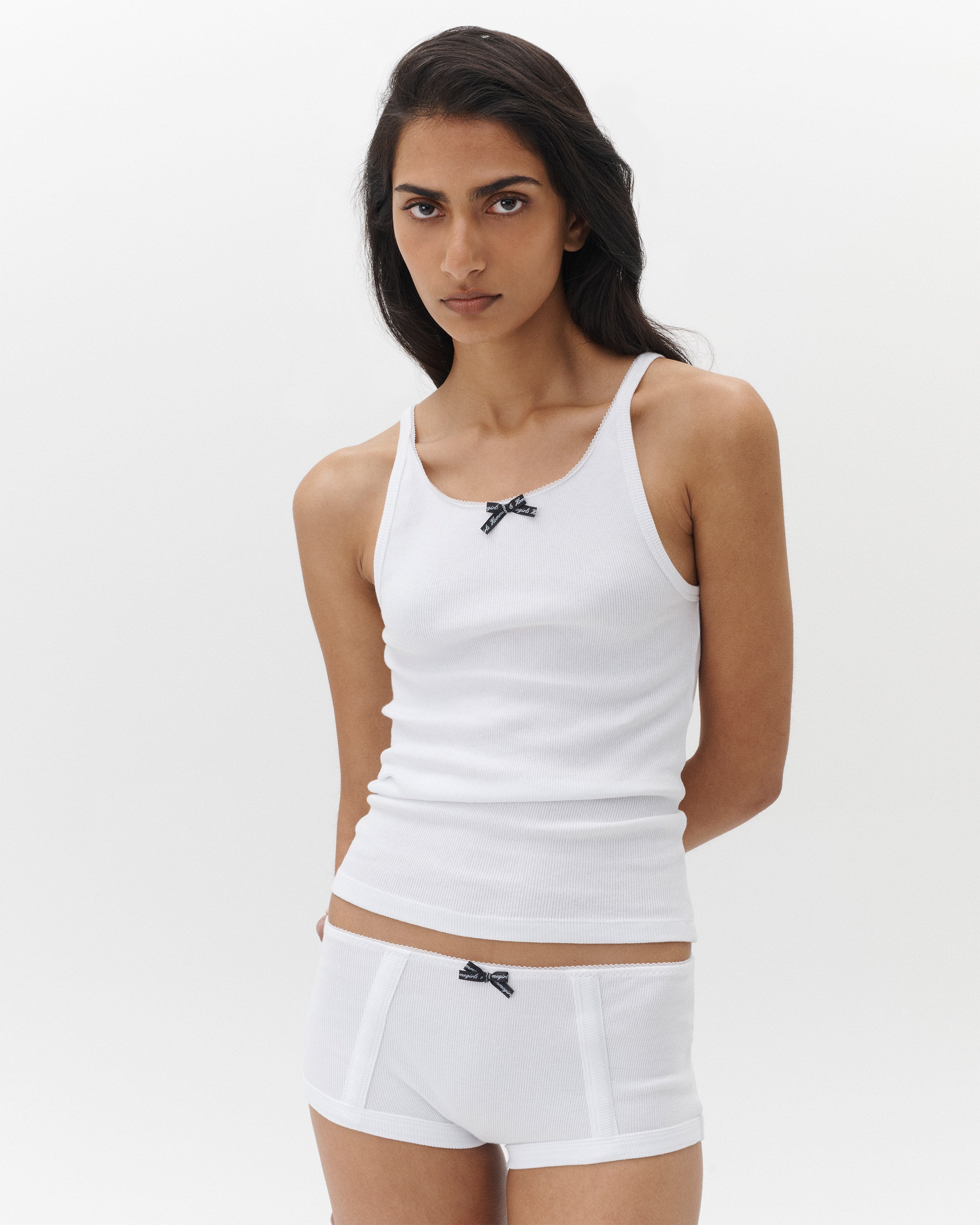 【Homme girls】LOGO CROPPED TANK 新品 Ribbed Tank Top – HOMMEGIRLS