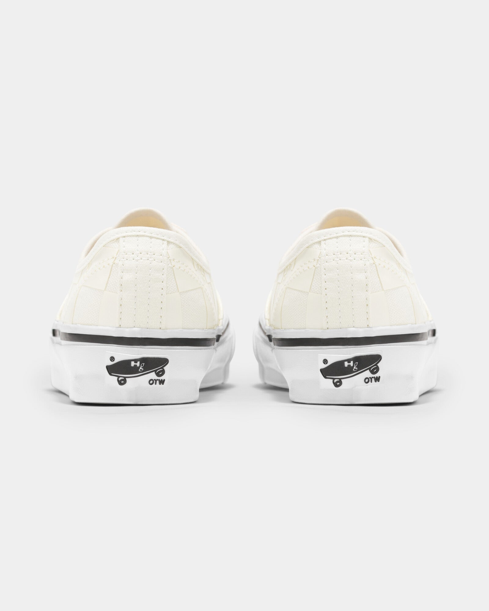 OTW HOMMEGIRLS Authentic 44 in Marshmallow Checkerboard